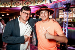 1latino20_165